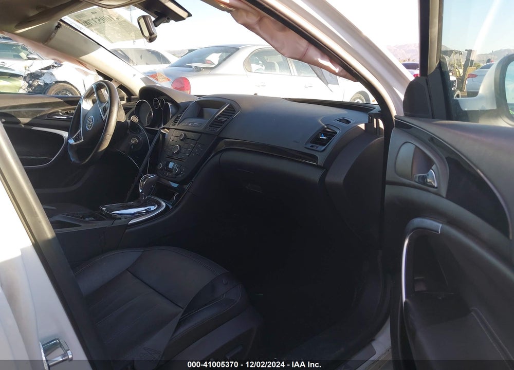 2011 BUICK REGAL CXL RUSSELSHEIM VIN: W04GR5EC0B1007655