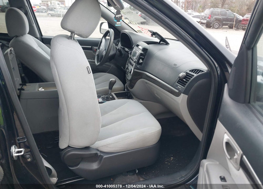 2009 HYUNDAI SANTA FE GLS VIN: 5NMSG13D39H237815