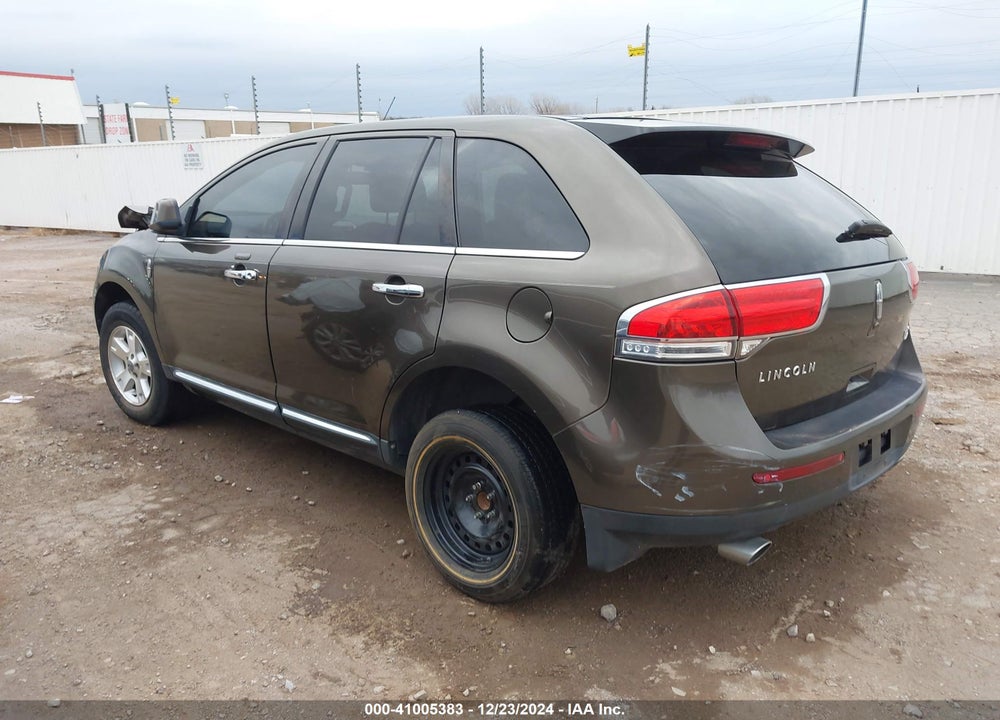 2011 LINCOLN MKX VIN: 2LMDJ6JK8BBJ14704