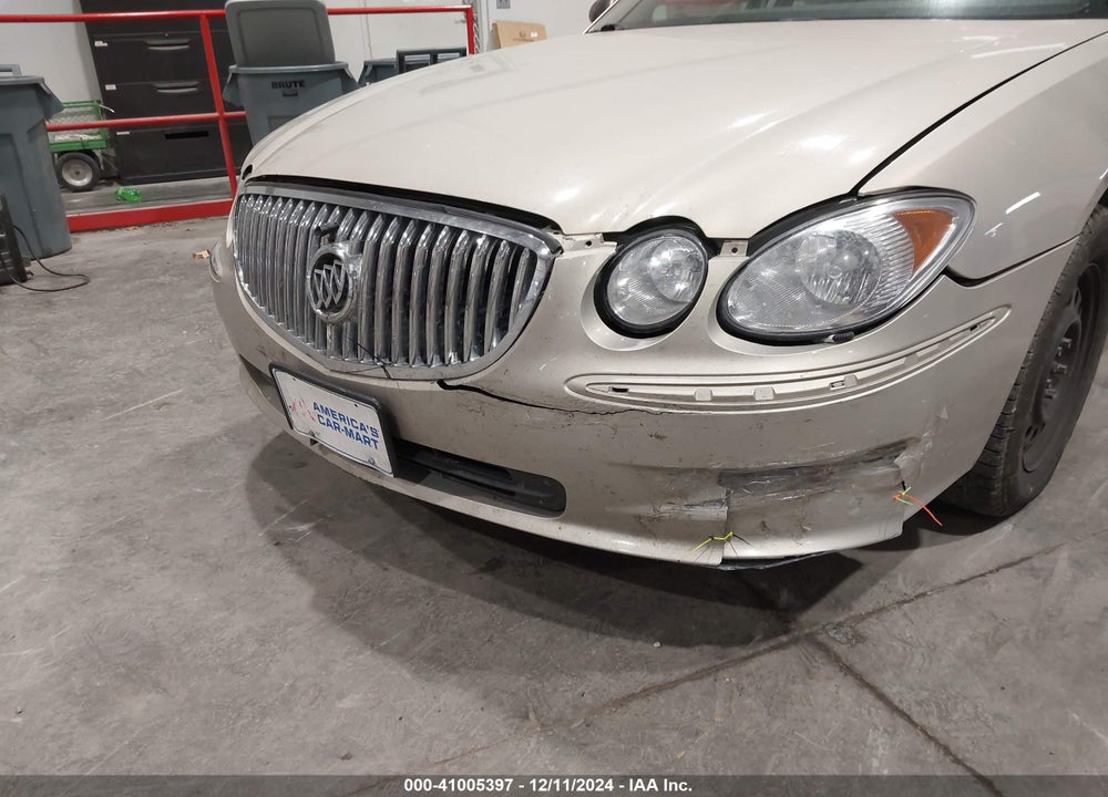 2008 BUICK LACROSSE CX VIN: 2G4WC582181135438