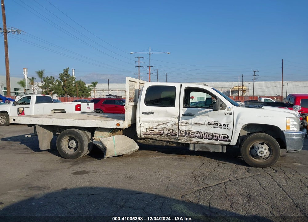 2013 CHEVROLET SILVERADO 3500HD CHASSIS WORK TRUCK VIN: 1GB4CZC85DF175737