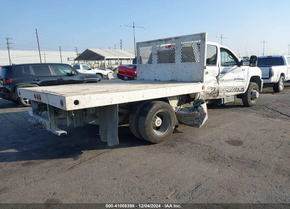 2013 CHEVROLET SILVERADO 3500HD CHASSIS WORK TRUCK VIN: 1GB4CZC85DF175737