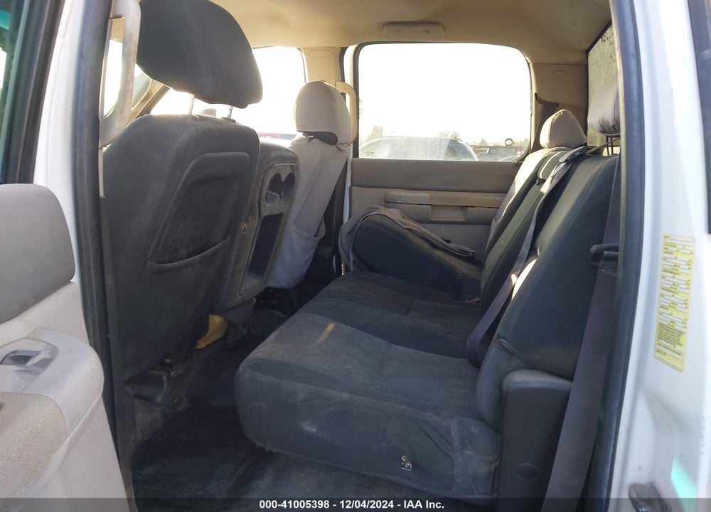 2013 CHEVROLET SILVERADO 3500HD CHASSIS WORK TRUCK VIN: 1GB4CZC85DF175737