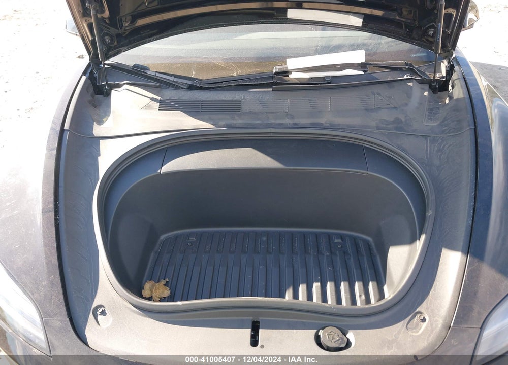 2024 TESLA MODEL 3 LONG RANGE DUAL MOTOR ALL-WHEEL DRIVE/REAR-WHEEL DRIVE VIN: 5YJ3E1EA1RF718046