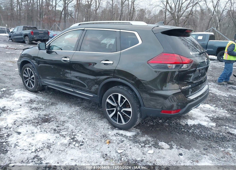 2017 NISSAN ROGUE SL VIN: 5N1AT2MV3HC763147