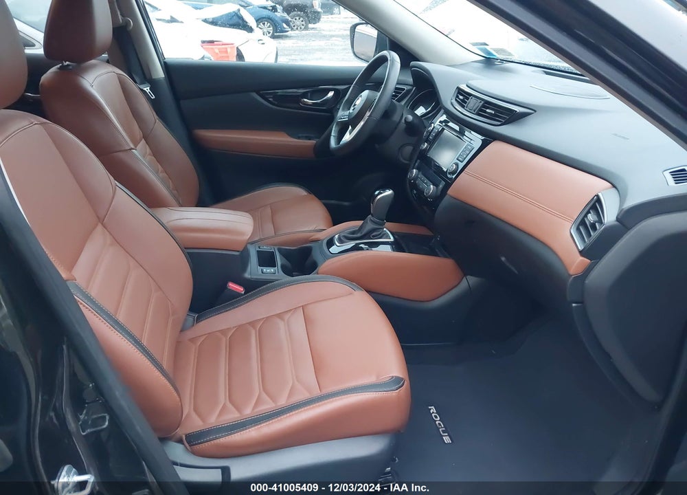 2017 NISSAN ROGUE SL VIN: 5N1AT2MV3HC763147
