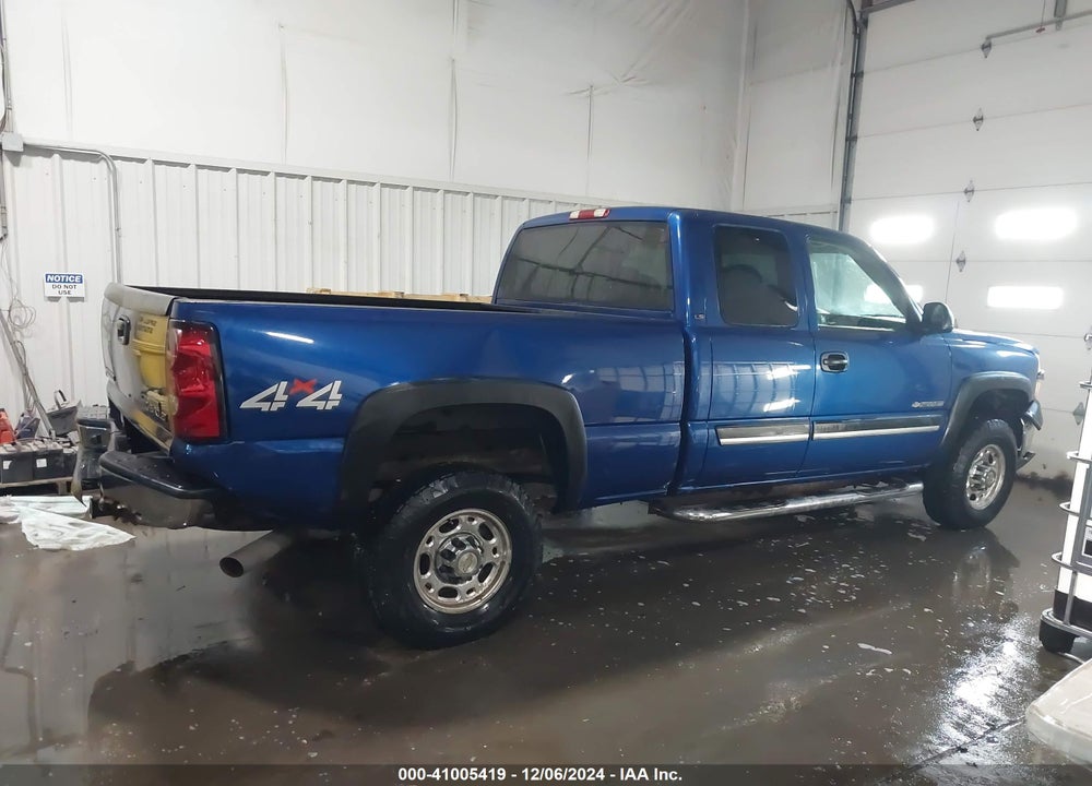 2004 CHEVROLET SILVERADO 2500HD LS VIN: 1GCHK29UX4E233438
