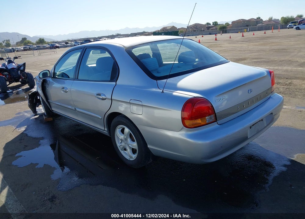 2001 HYUNDAI SONATA VIN: KMHWF25S01A395951