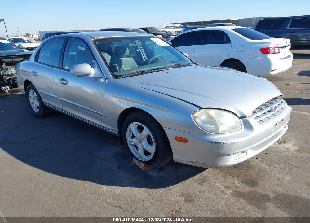 2001 HYUNDAI SONATA VIN: KMHWF25S01A395951