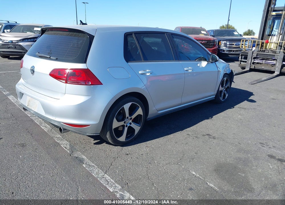 2015 VOLKSWAGEN GOLF GTI 2.0T SE 4-DOOR VIN: 3VW4T7AU2FM006663