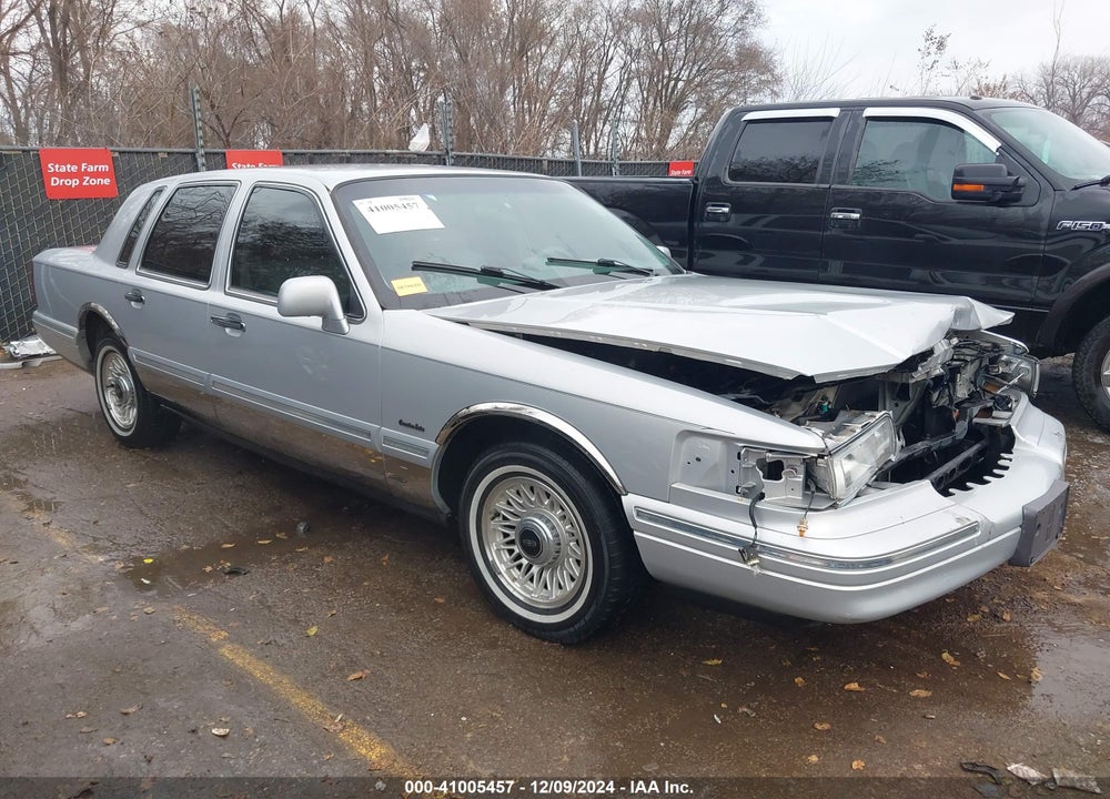 1997 LINCOLN TOWN CAR EXECUTIVE VIN: 1LNLM81W7VY745870