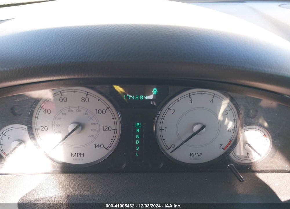 2007 CHRYSLER 300 VIN: 2C3KA43R57H640013