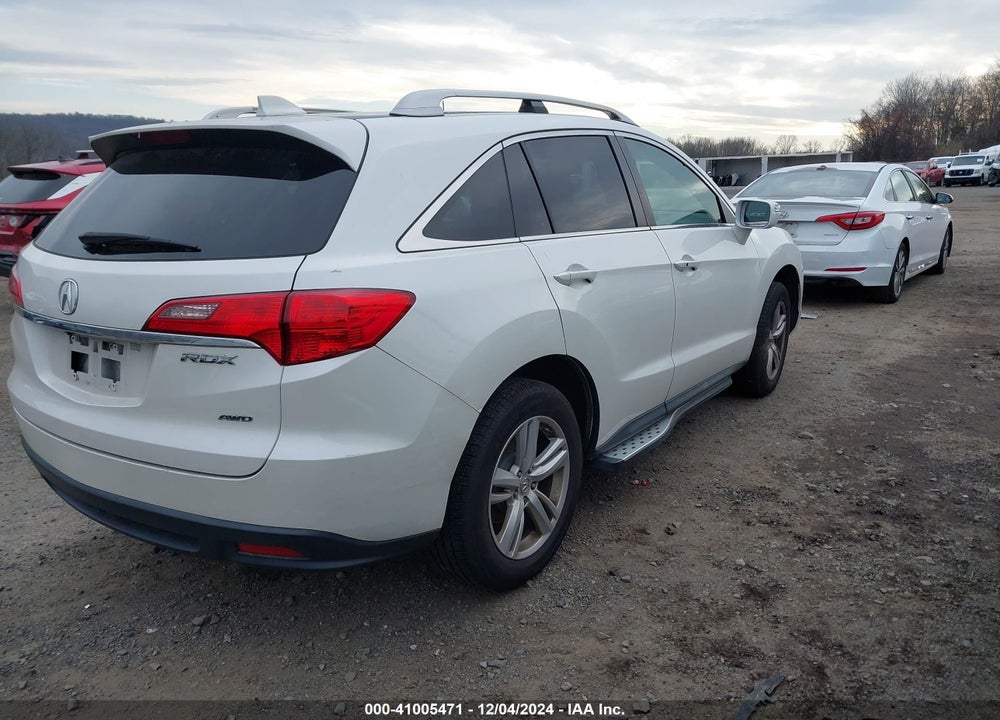 2015 ACURA RDX VIN: 5J8TB4H53FL022923