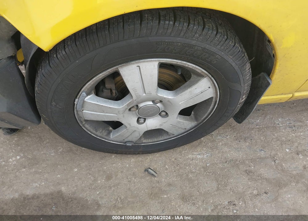 2006 FORD FOCUS ZX5 VIN: 1FAFP37N26W142550