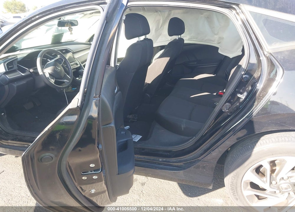 2016 HONDA CIVIC EX VIN: 2HGFC2F7XGH561136