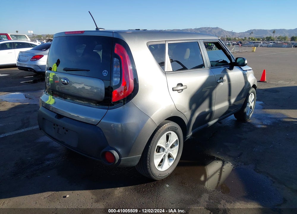 2015 KIA SOUL VIN: KNDJN2A22F7173309