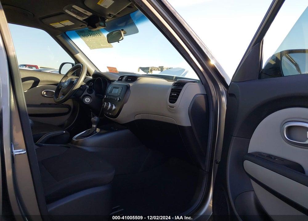 2015 KIA SOUL VIN: KNDJN2A22F7173309