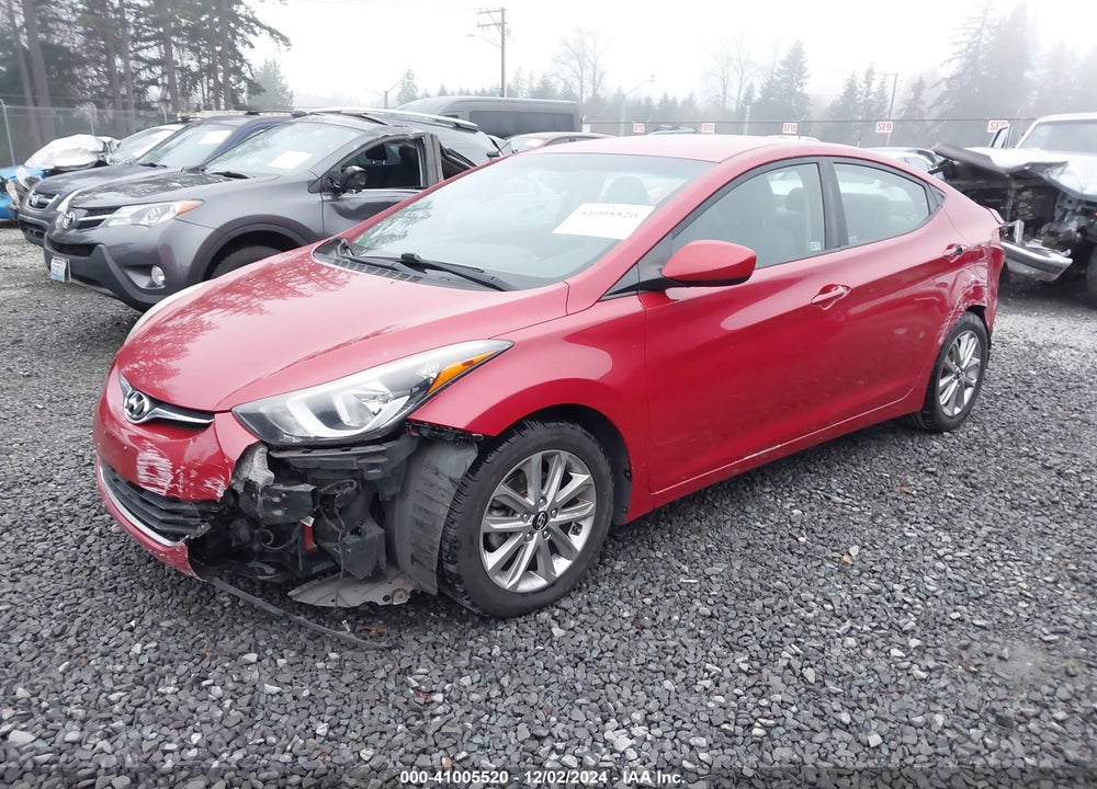 2014 HYUNDAI ELANTRA VIN: KMHDH4AEXEU092595