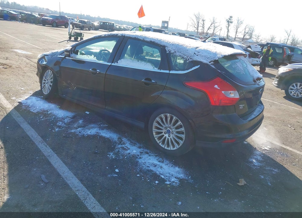2012 FORD FOCUS TITANIUM VIN: 1FAHP3N26CL269879