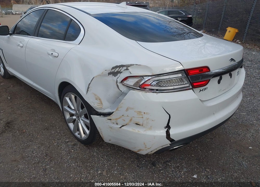 2013 JAGUAR XF V6 SC VIN: SAJWJ0EF1D8S92903