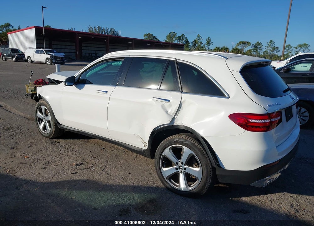 2019 MERCEDES-BENZ GLC 300 VIN: WDC0G4JB0KV188649