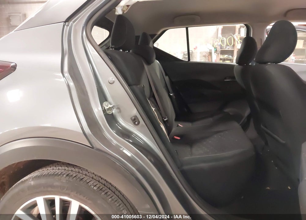 2021 NISSAN KICKS SV VIN: 3N1CP5CV0ML545530