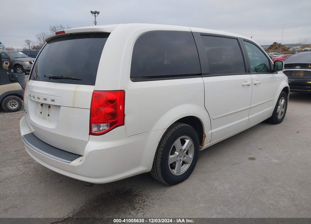 2011 DODGE GRAND CARAVAN MAINSTREET VIN: 2D4RN3DG7BR711210