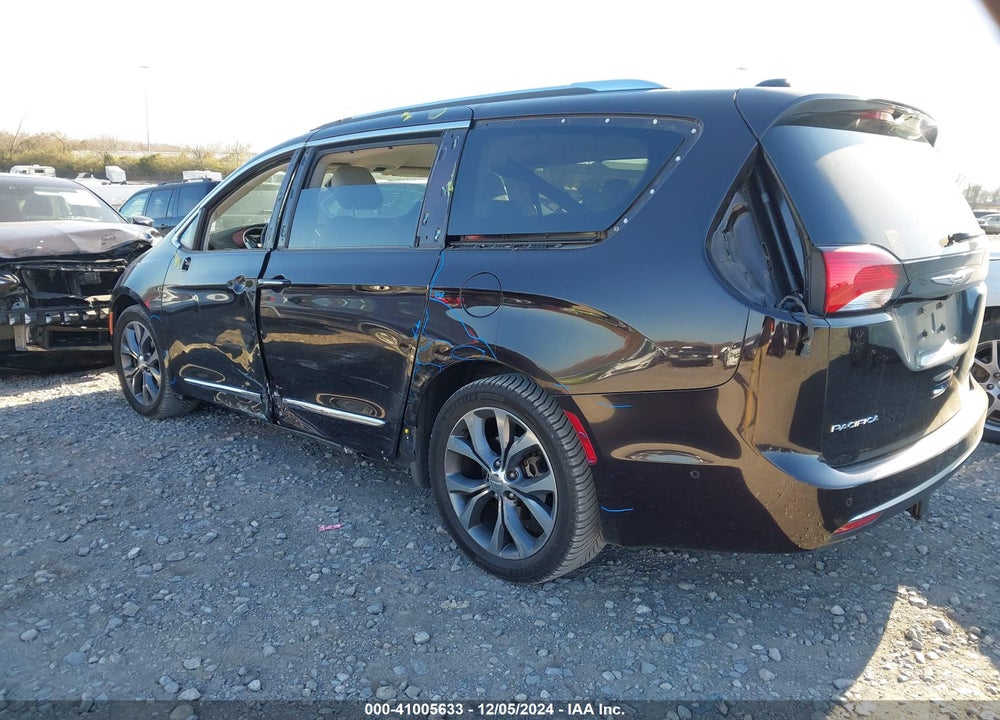 2017 CHRYSLER PACIFICA LIMITED VIN: 2C4RC1GG7HR594370