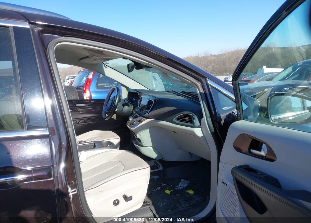 2017 CHRYSLER PACIFICA LIMITED VIN: 2C4RC1GG7HR594370
