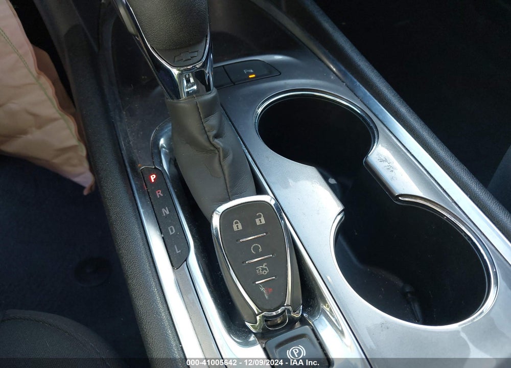 2022 CHEVROLET MALIBU FWD LT VIN: 1G1ZD5ST9NF174730