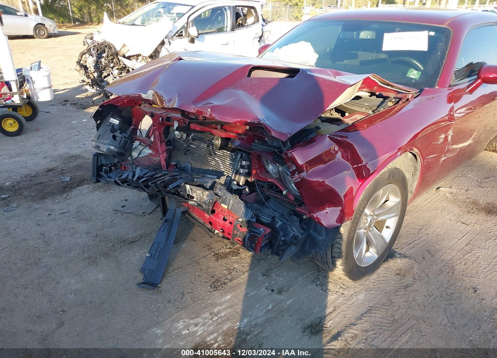 2018 DODGE CHALLENGER SXT VIN: 2C3CDZAG9JH183076