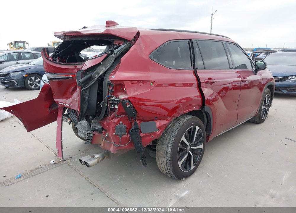 2021 TOYOTA HIGHLANDER XSE VIN: 5TDLZRBH5MS068209