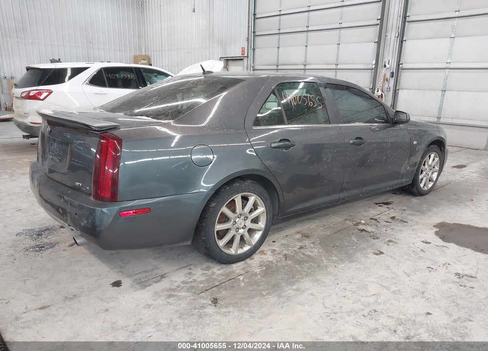 2007 CADILLAC STS V8 VIN: 1G6DC67A170123880