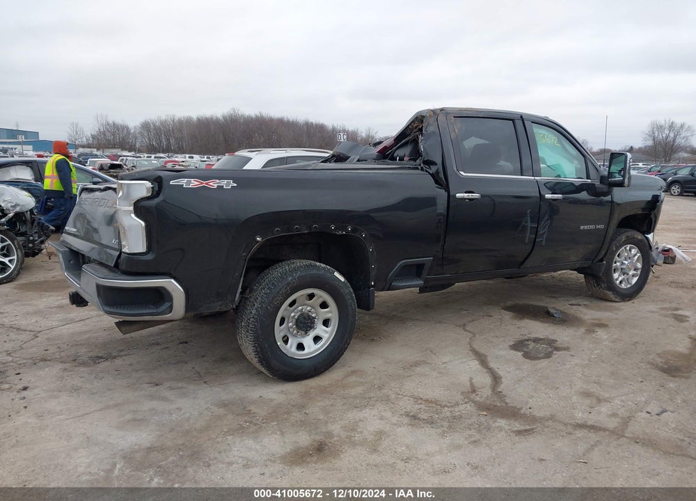 2024 CHEVROLET SILVERADO 2500HD 4WD STANDARD BED LTZ VIN: 1GC4YPE71RF109795