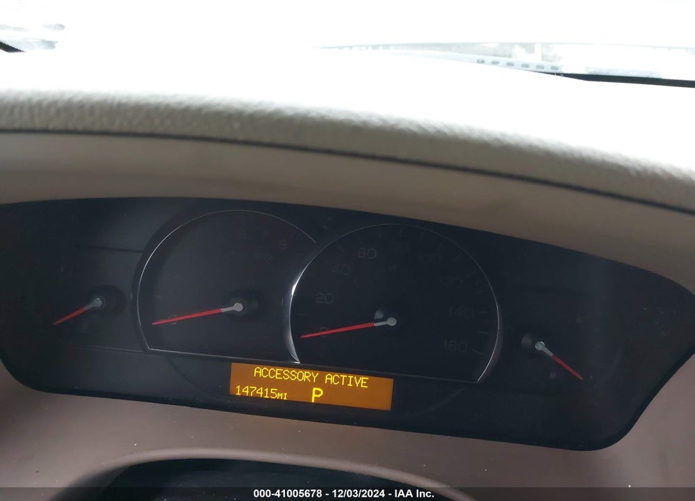 2005 CADILLAC STS V6 VIN: 1G6DW677X50206443
