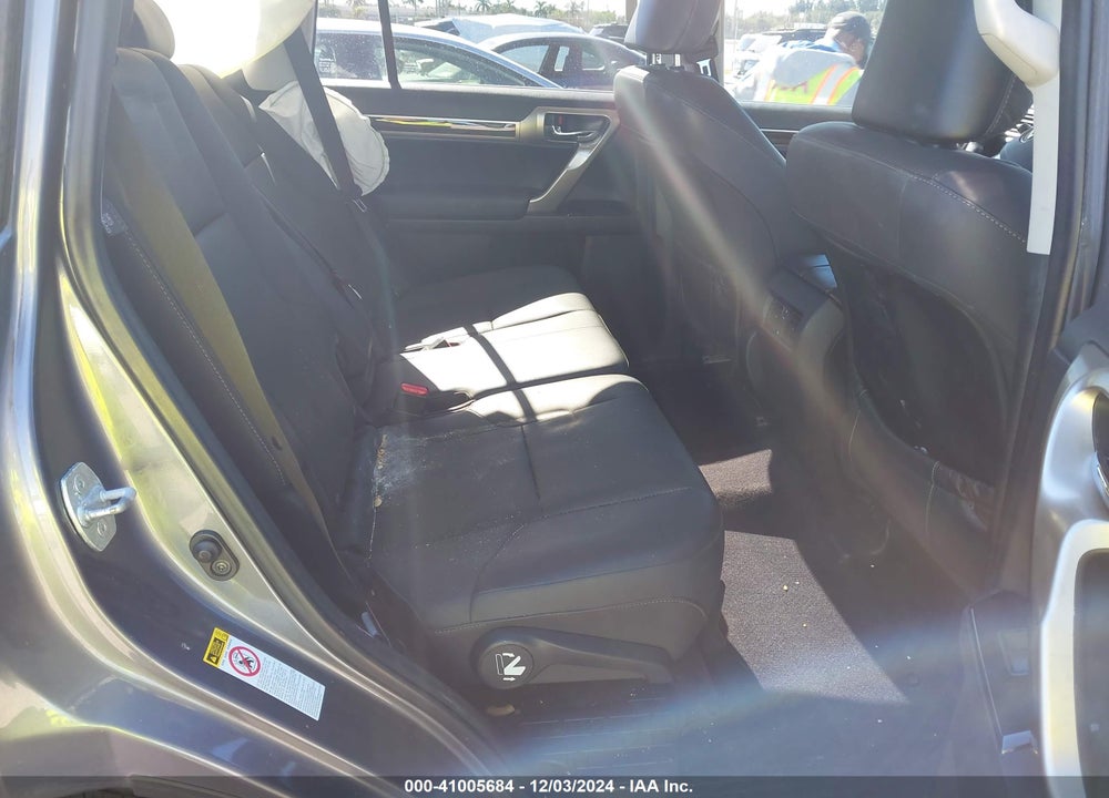 2015 LEXUS GX 460 VIN: JTJBM7FX8F5114122