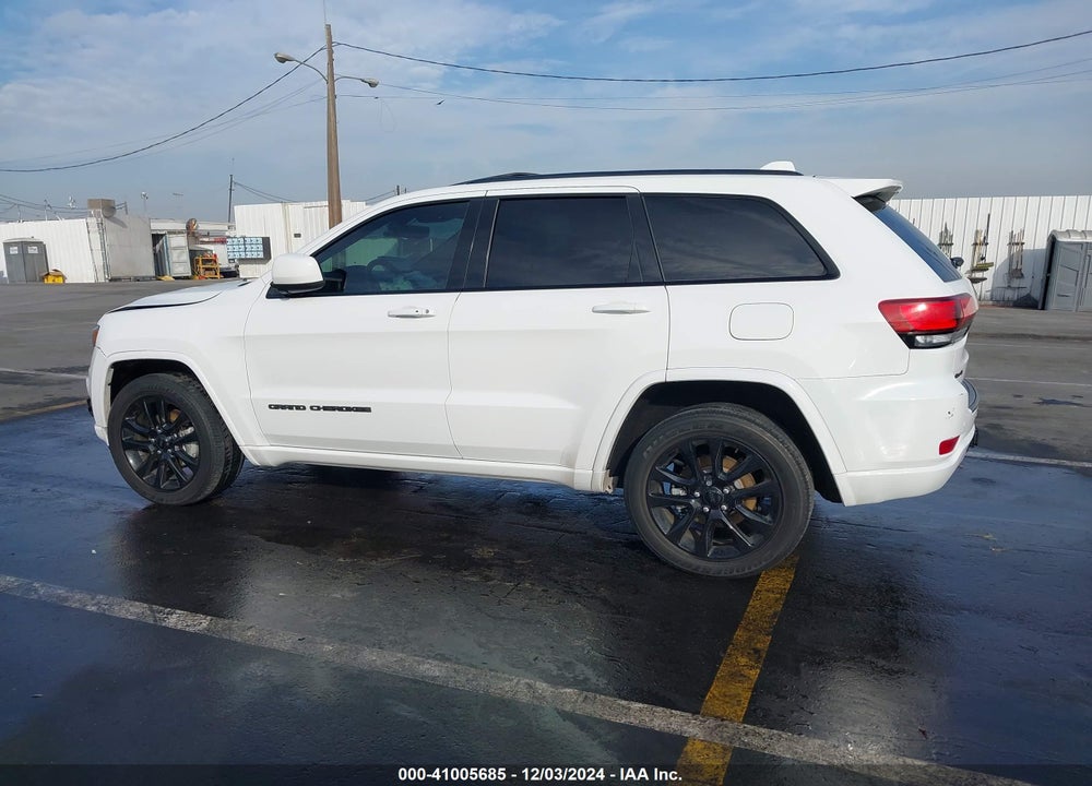 2019 JEEP GRAND CHEROKEE ALTITUDE 4X4 VIN: 1C4RJFAG0KC544793