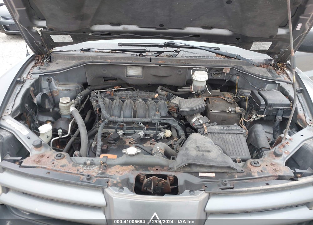 2004 MITSUBISHI ENDEAVOR LS VIN: 4A4MM21S24E020088