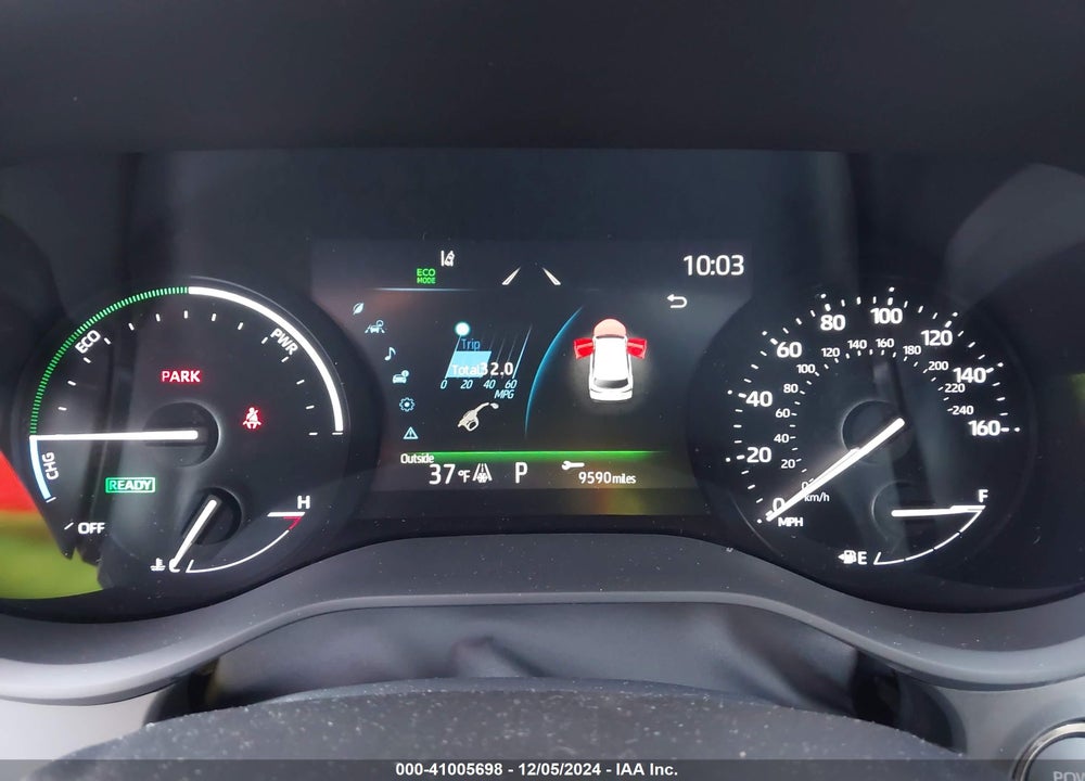 2025 TOYOTA SIENNA XLE VIN: 5TDJSKFC3SS156108