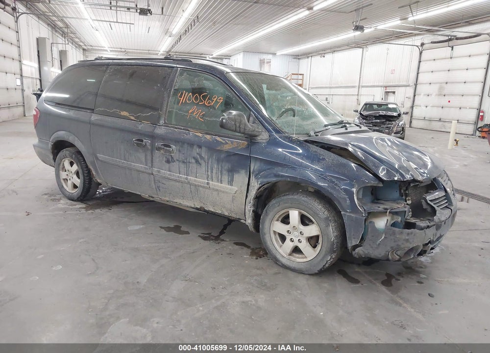 2005 DODGE GRAND CARAVAN SXT VIN: 2D4GP44L85R432731