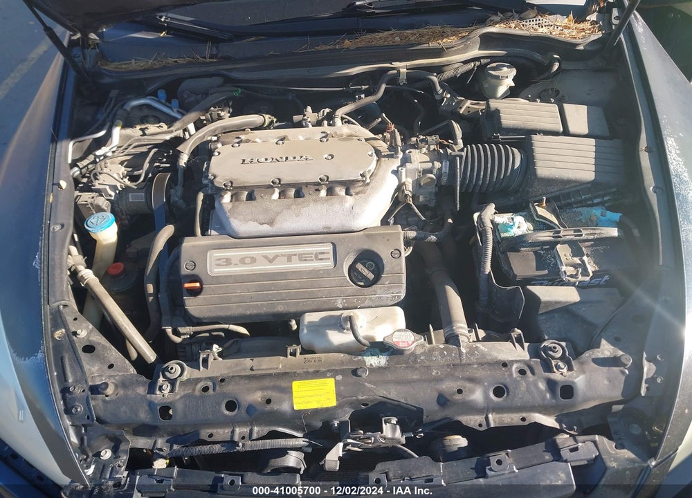2005 HONDA ACCORD CPE LX V6 SE VIN: 1HGCM824X5A016824