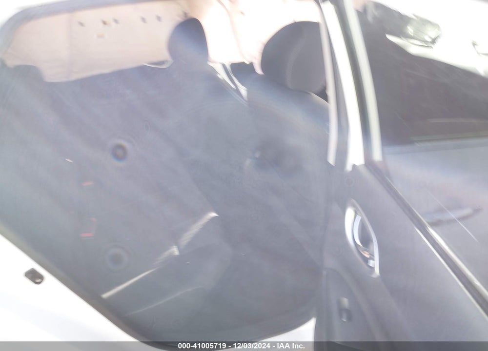 2017 NISSAN SENTRA SV VIN: 3N1AB7AP6HY267179