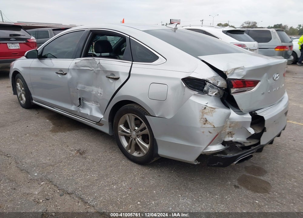 2019 HYUNDAI SONATA SPORT VIN: 5NPE34AF8KH762831