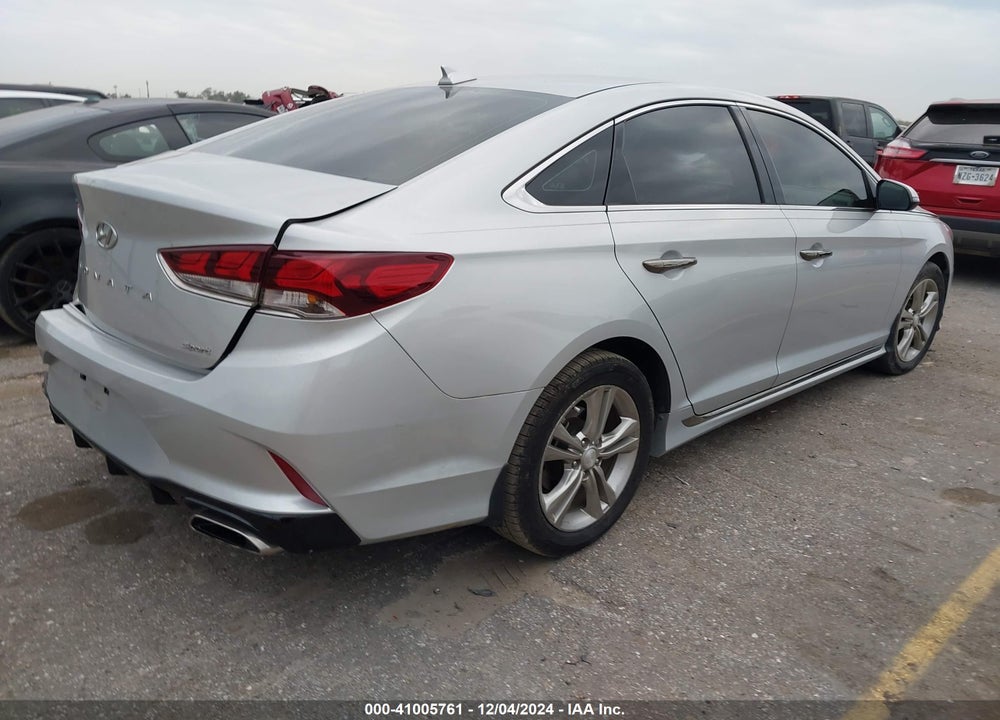2019 HYUNDAI SONATA SPORT VIN: 5NPE34AF8KH762831