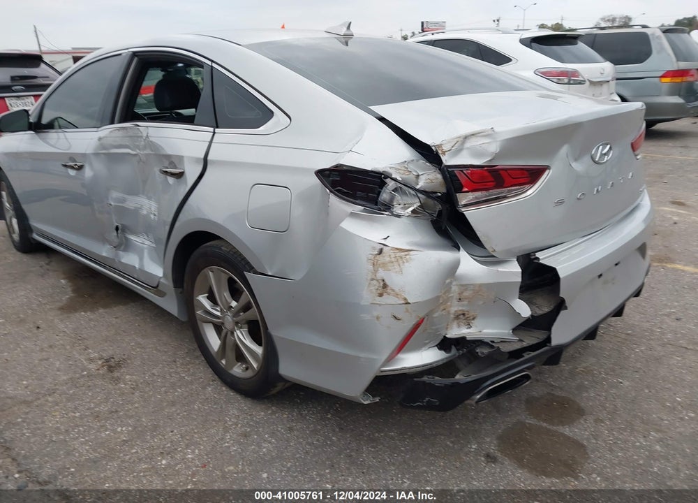 2019 HYUNDAI SONATA SPORT VIN: 5NPE34AF8KH762831
