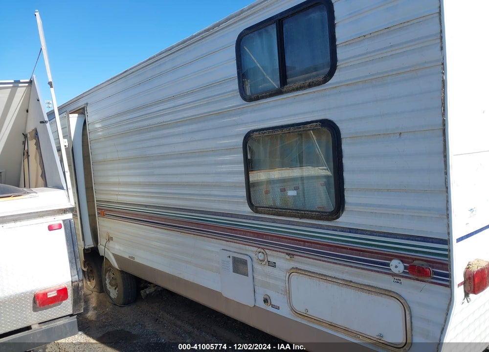2003 FORESTRIVER SALEM 37BHSS VIN: 4X4TSMN273B011458