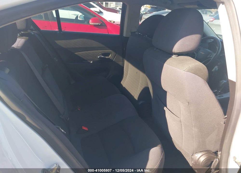 2014 CHEVROLET CRUZE 1LT AUTO VIN: 1G1PC5SB6E7355537