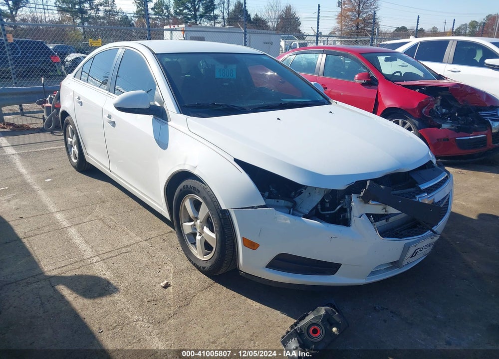 2014 CHEVROLET CRUZE 1LT AUTO VIN: 1G1PC5SB6E7355537