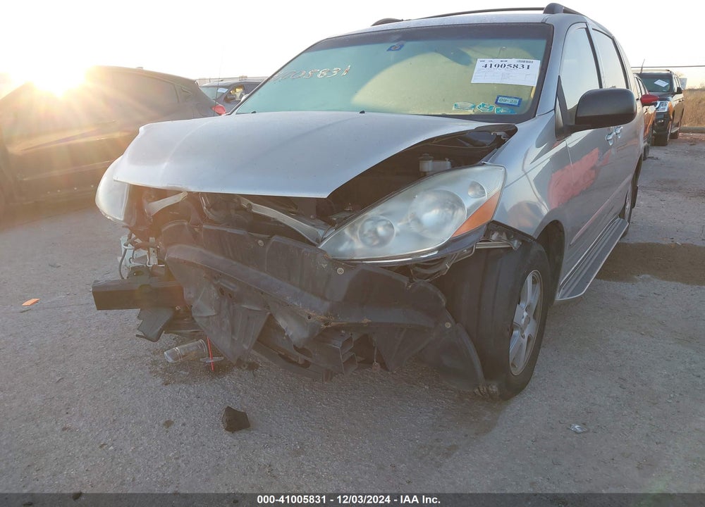 2008 TOYOTA SIENNA LE VIN: 5TDZK23C88S210437