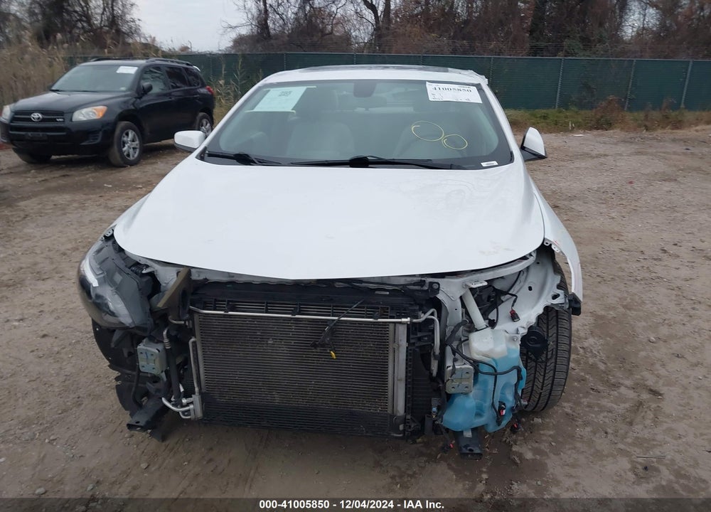 2019 CHEVROLET MALIBU LT VIN: 1G1ZD5ST3KF108377